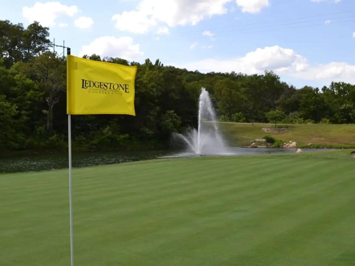 Golf On Site - Walk-In Shower - Jetted Tub - Free Attraction Tickets Included Branson Luaran gambar