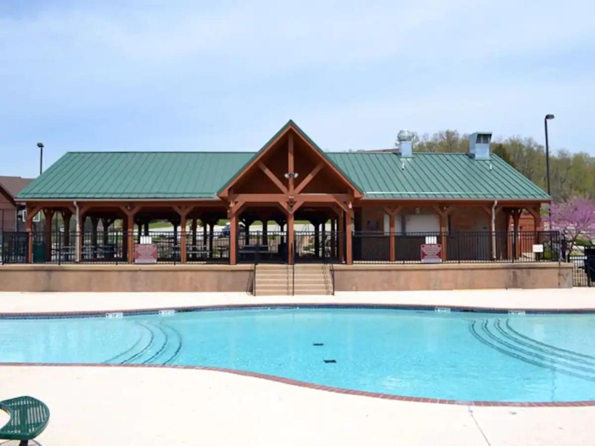 Golf On Site - Walk-In Shower - Jetted Tub - Free Attraction Tickets Included Branson Luaran gambar